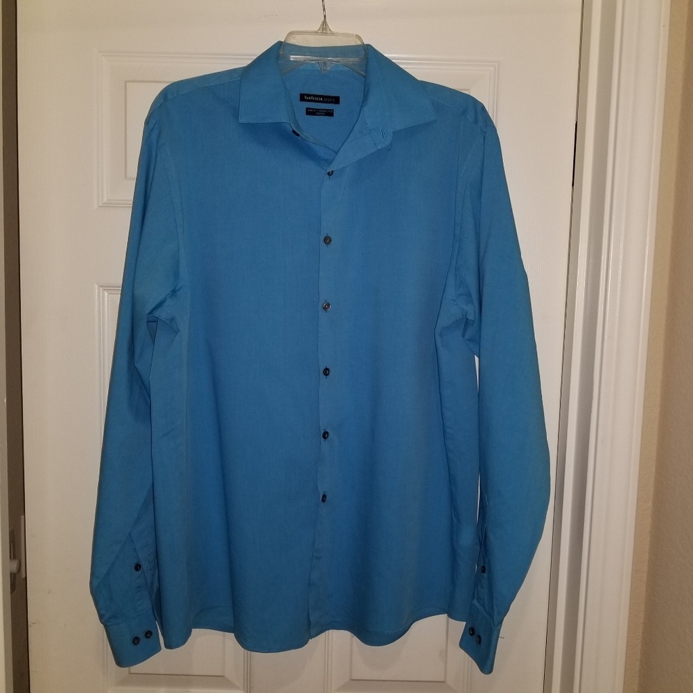 MEN'S VANHEUSEN LONG SLEEVE DRESS SHIRT COLOR-BLUE